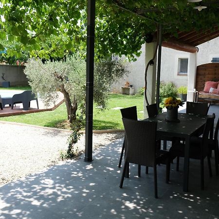 Very Pleasant House With Swimming Pool In Mouries, Near Les Baux De Provence In The Alpilles - 6 People Villa Buitenkant foto