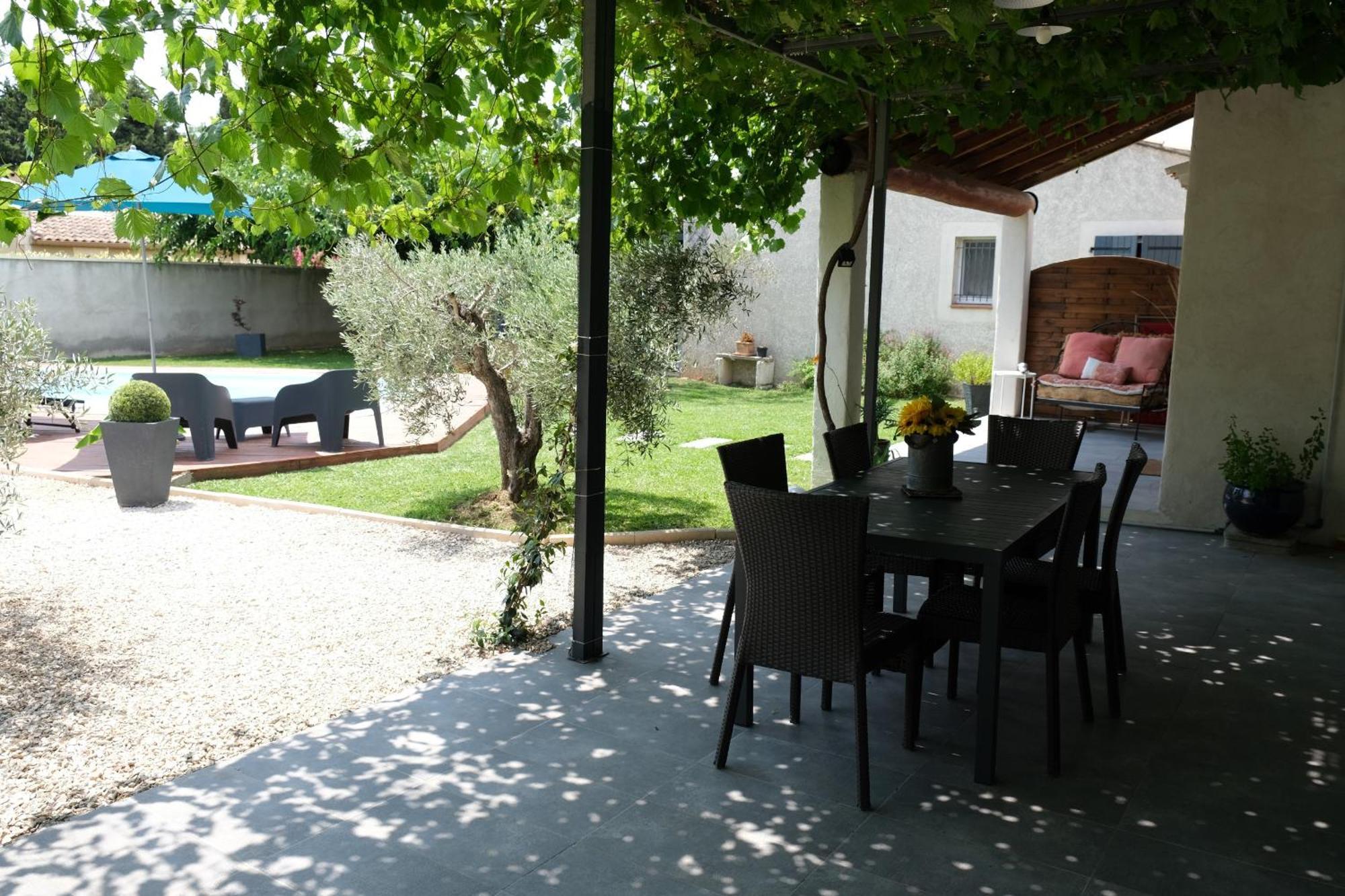 Very Pleasant House With Swimming Pool In Mouries, Near Les Baux De Provence In The Alpilles - 6 People Villa Buitenkant foto